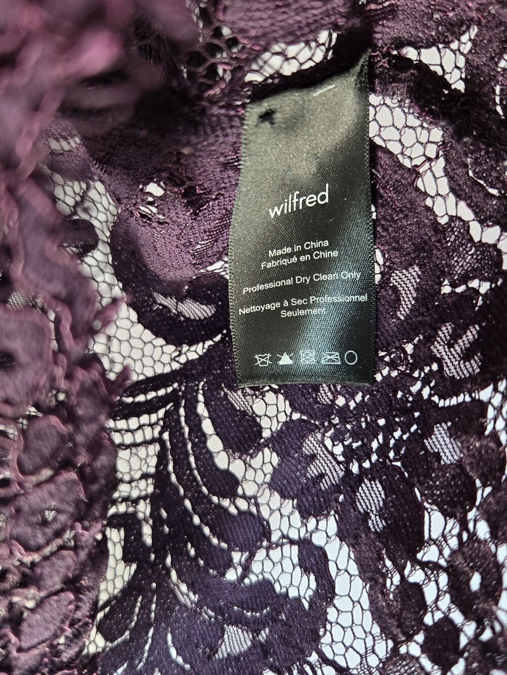 Wilfred Lapointe Lace Top - Picture 4 of 6